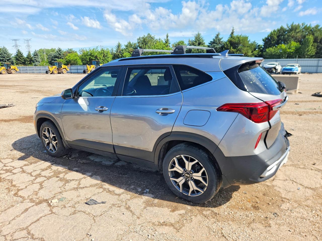 2021 KIA SELTOS EX