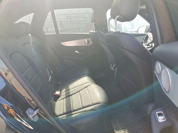 2021 MERCEDES-BENZ GLC GLC300