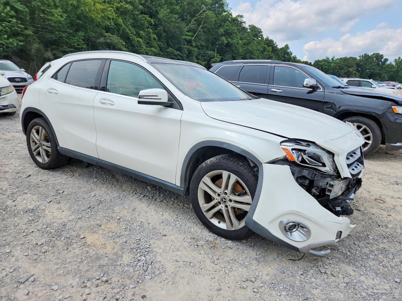 2019 MERCEDES-BENZ GLA GLA250