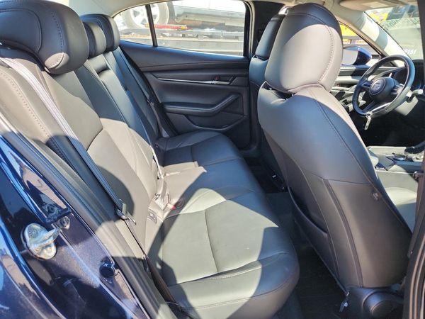 2021 MAZDA 3