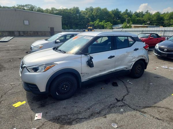 2018 NISSAN KICKS