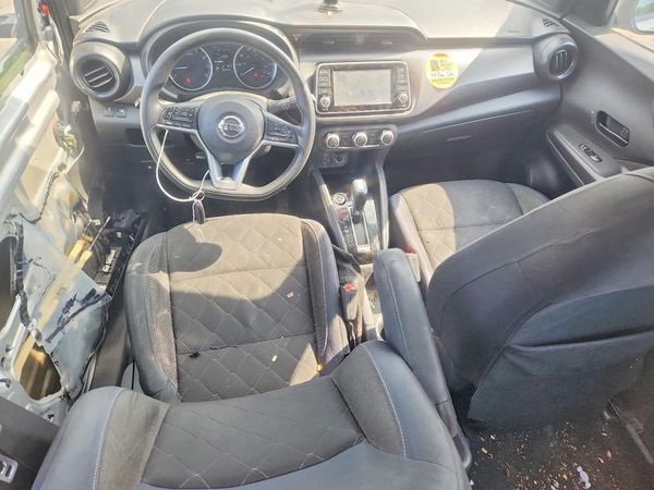 2018 NISSAN KICKS