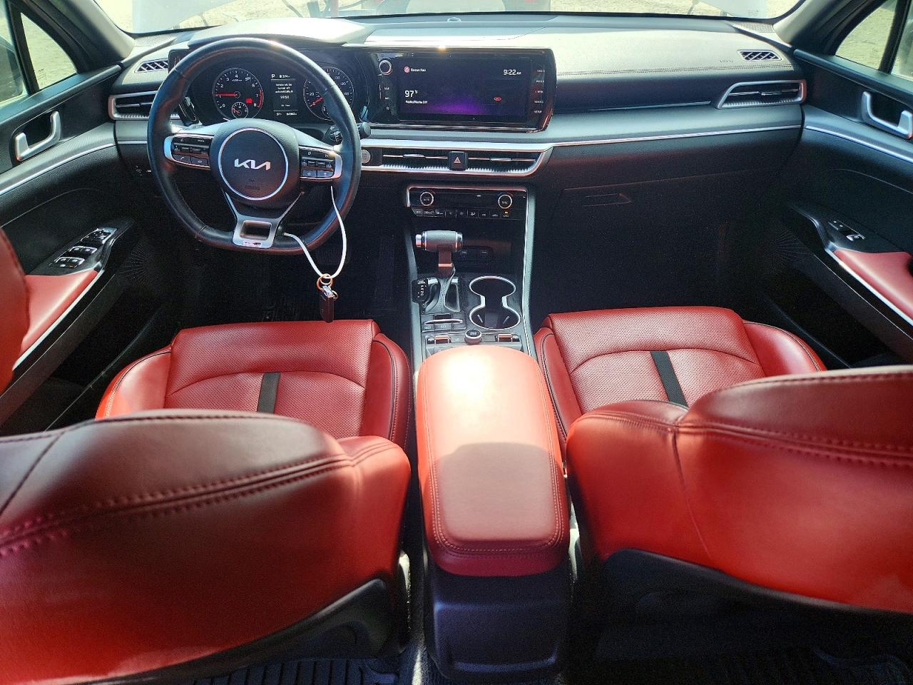2022 KIA K5 GT-Line
