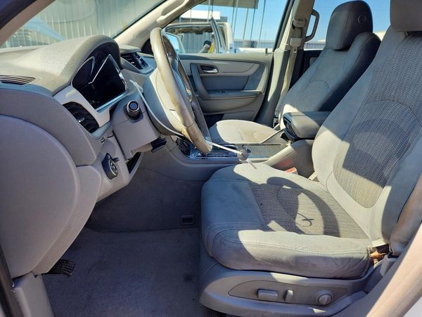 2016 CHEVROLET TRAVERSE 2LT