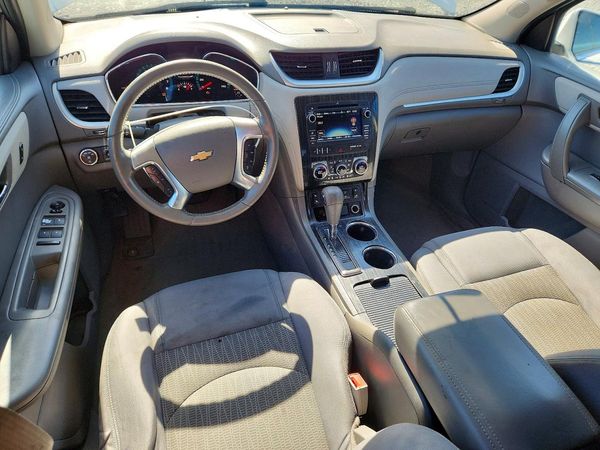 2016 CHEVROLET TRAVERSE 2LT