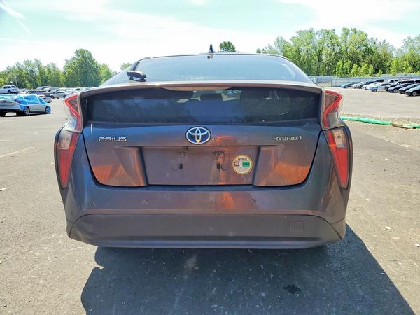 2018 TOYOTA PRIUS One/Two