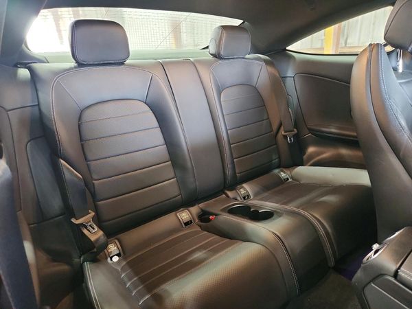2019 MERCEDES-BENZ C C300