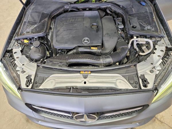2019 MERCEDES-BENZ C C300