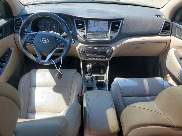 2018 HYUNDAI TUCSON