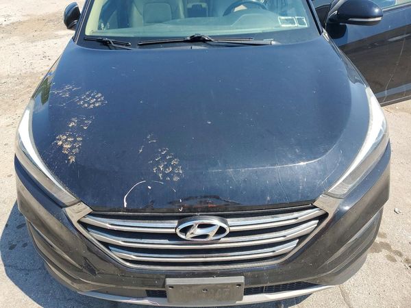 2018 HYUNDAI TUCSON