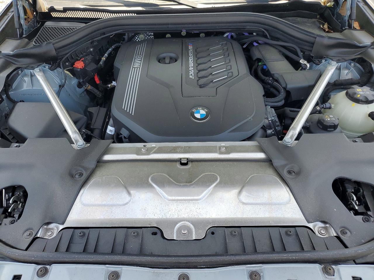 2025 BMW X4 M40i