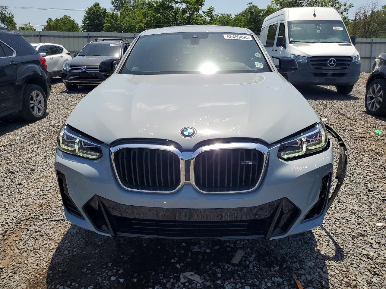 2025 BMW X4 M40i