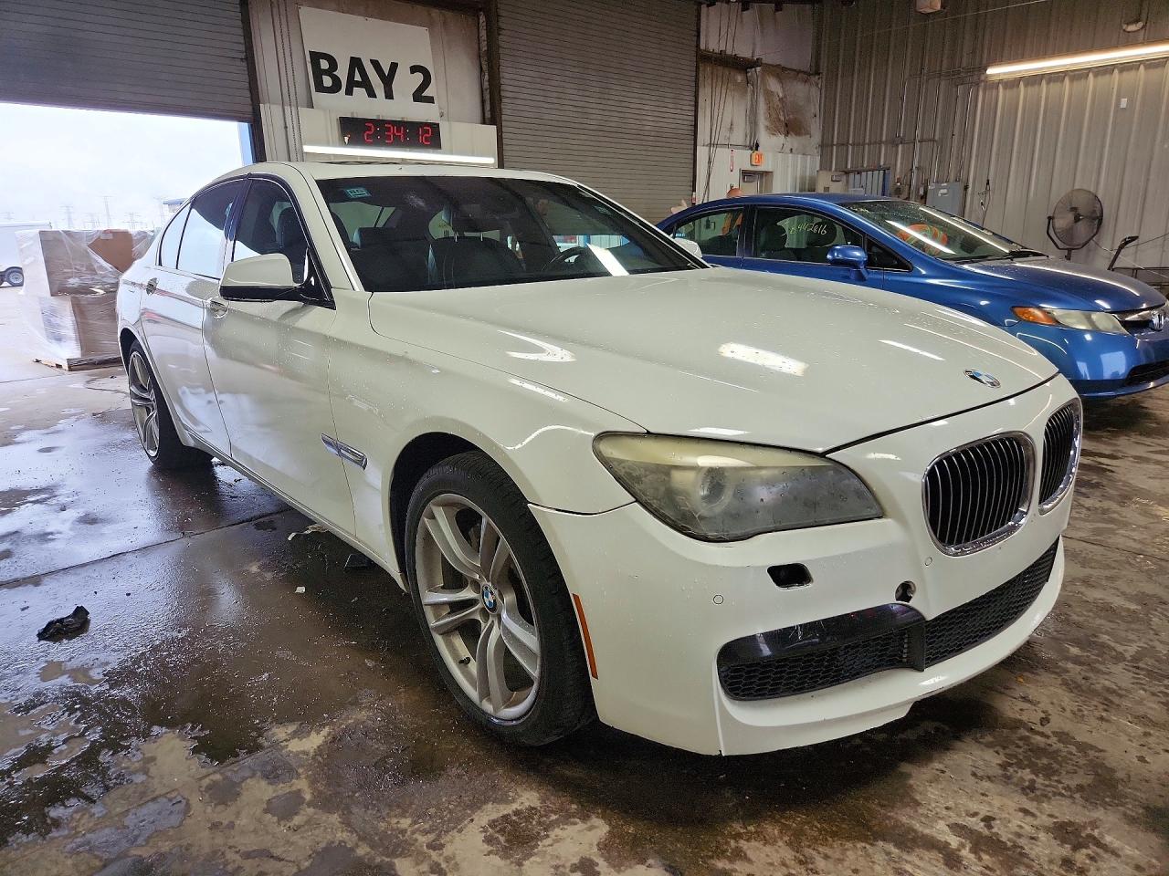 2012 BMW 740