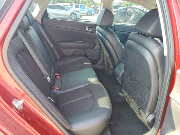 2019 KIA OPTIMA LX, S