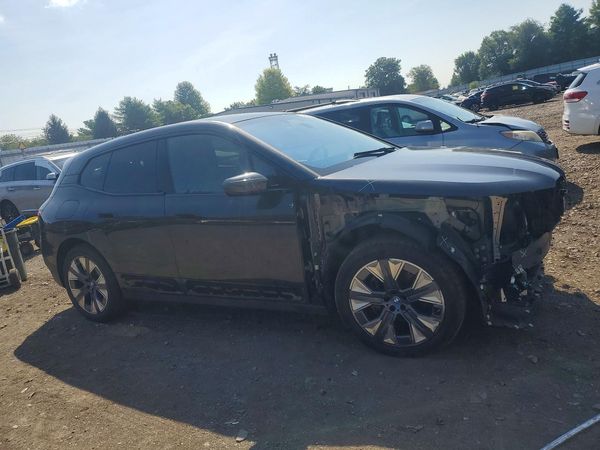2024 BMW IX