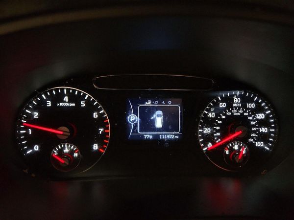 2016 KIA SORENTO L / LX