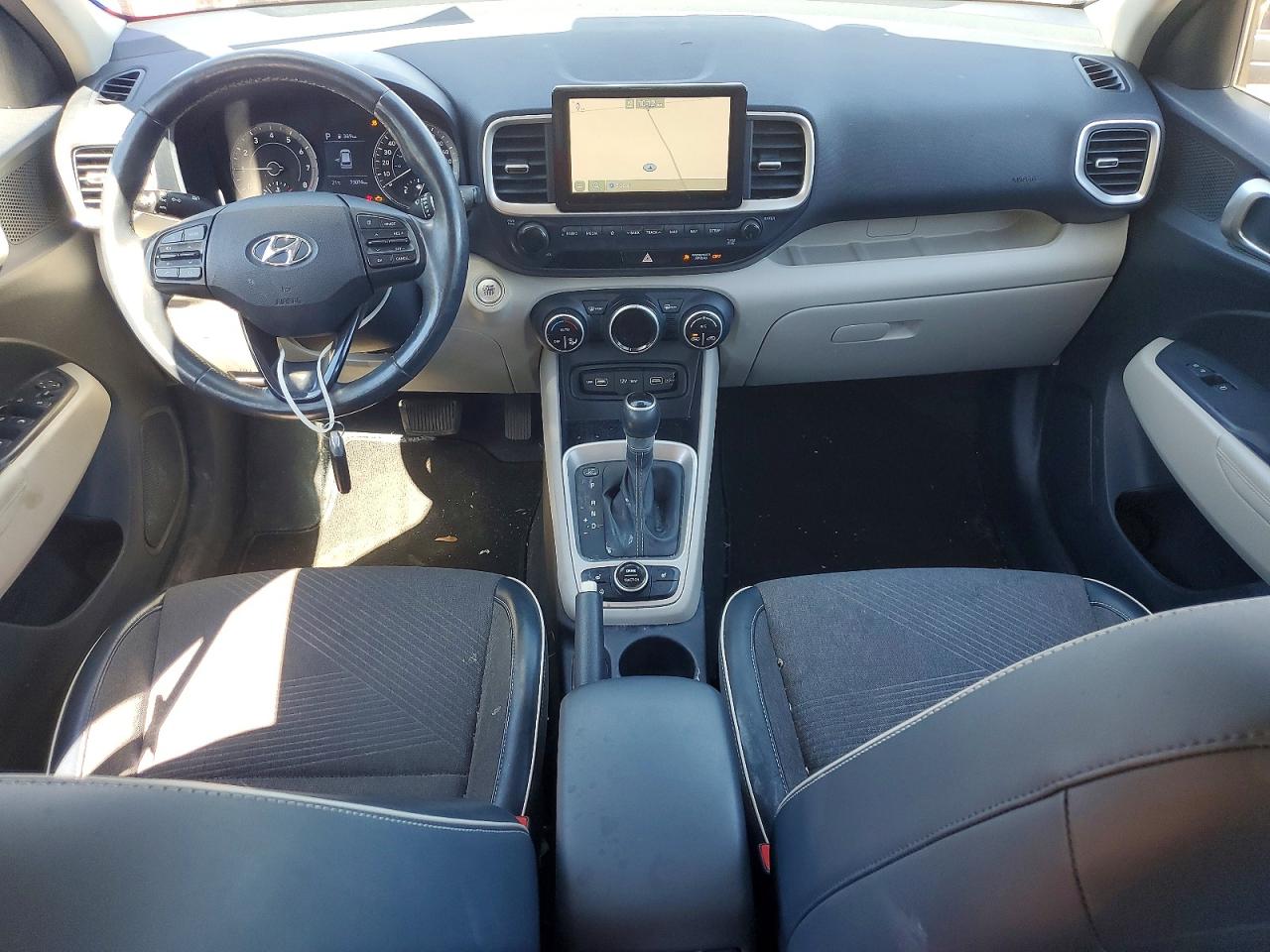 2022 HYUNDAI VENUE SEL & Limited