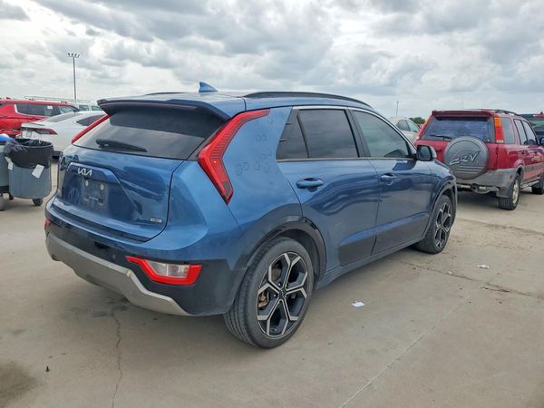 2024 KIA NIRO EX