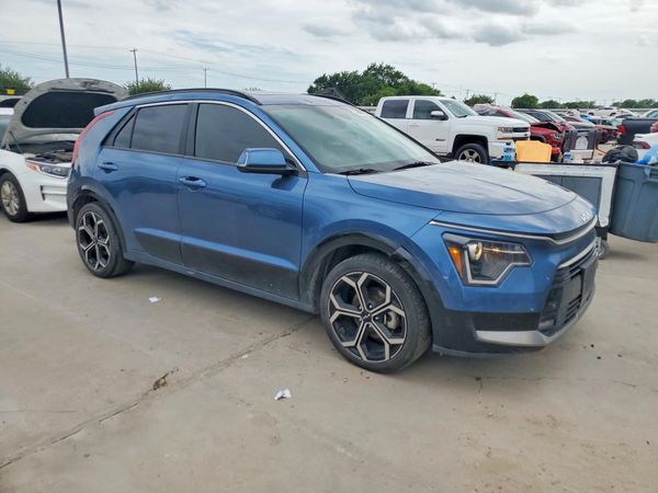 2024 KIA NIRO EX