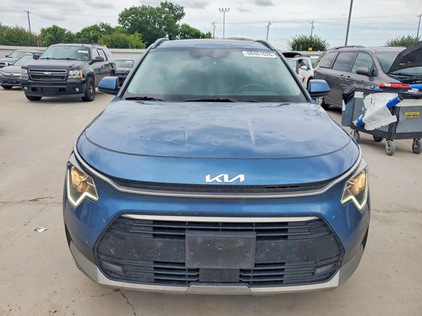 2024 KIA NIRO EX