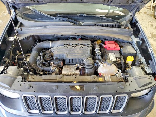 2022 JEEP RENEGADE LATITUDE 4X4