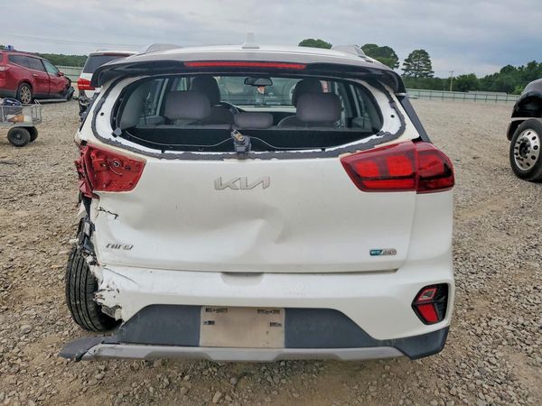 2022 KIA NIRO