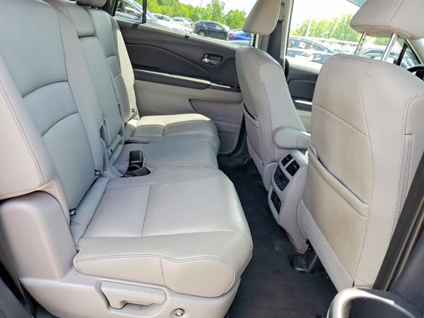 2020 HONDA PILOT