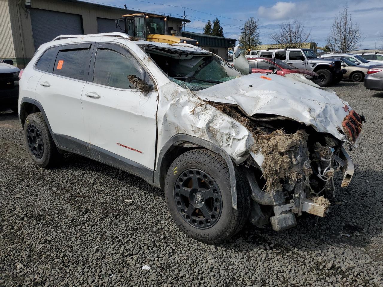 2019 JEEP CHEROKEE LATITUDE PLUS 4X4