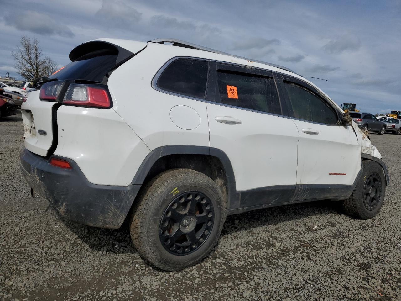 2019 JEEP CHEROKEE LATITUDE PLUS 4X4