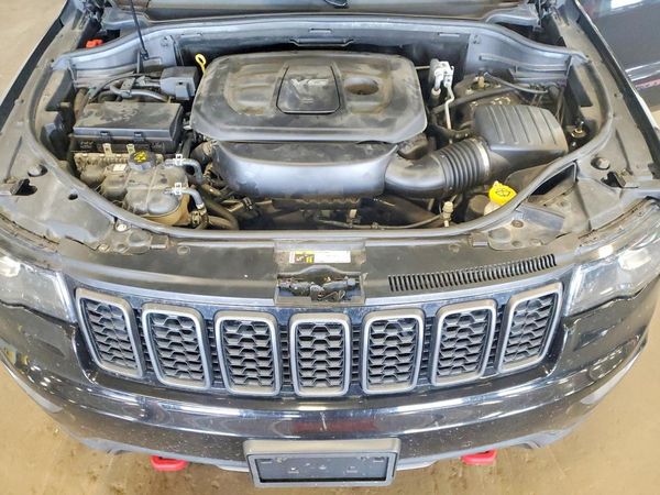 2017 JEEP GRAND CHEROKEE Trailhawk