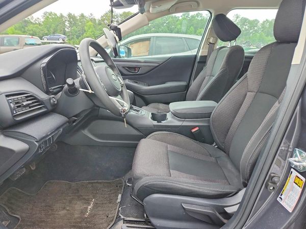 2024 SUBARU OUTBACK Base