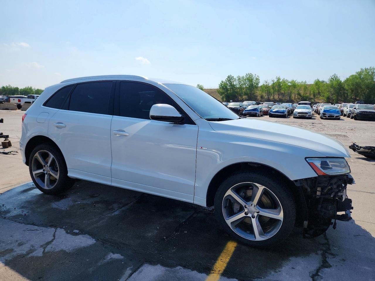 2016 AUDI Q5