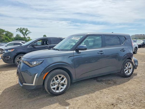 2024 KIA SOUL LX, S