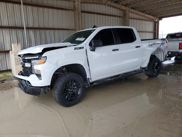 2024 CHEVROLET SILVERADO
