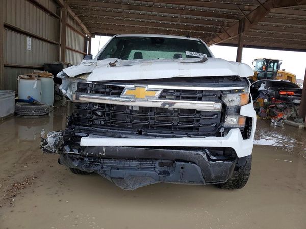 2024 CHEVROLET SILVERADO Trail Boss Custom