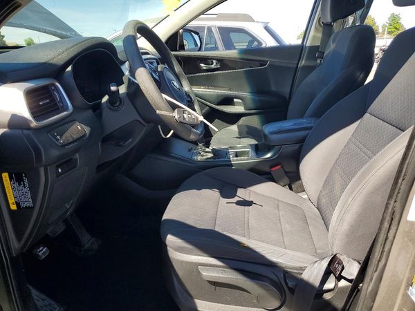 2017 KIA SORENTO L, LX