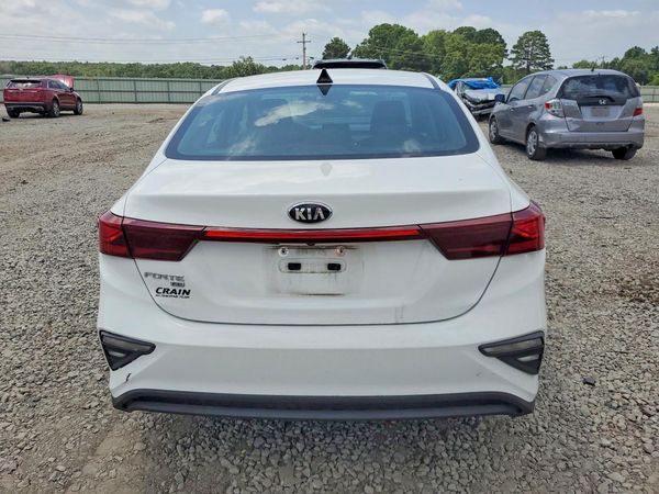 2021 KIA FORTE FE, LXS