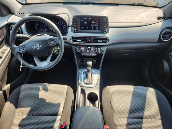 2019 HYUNDAI KONA SE