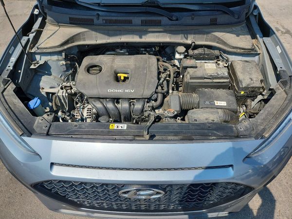 2019 HYUNDAI KONA SE