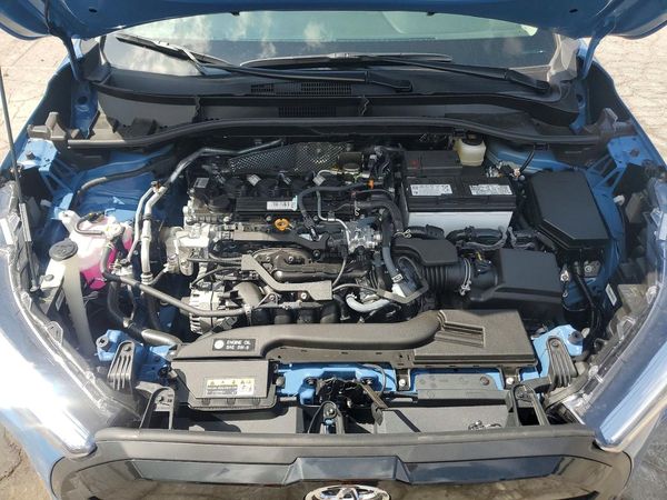 2026 TOYOTA COROLLA CROSS
