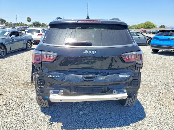 2022 JEEP COMPASS LATITUDE 4X4