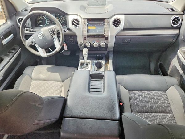 2018 TOYOTA TUNDRA SR5