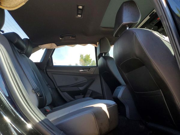 2025 VOLKSWAGEN JETTA Comfortline