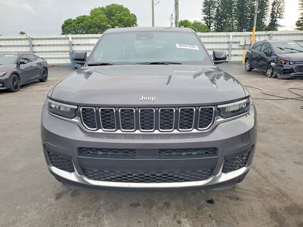 2025 JEEP GRAND CHEROKEE Laredo, Altitude