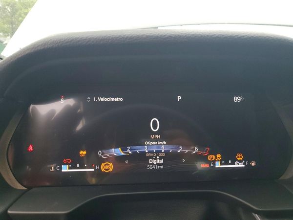 2025 JEEP GRAND CHEROKEE Laredo, Altitude