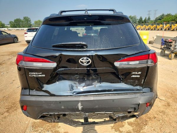 2026 TOYOTA COROLLA CROSS
