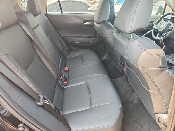 2026 TOYOTA COROLLA CROSS