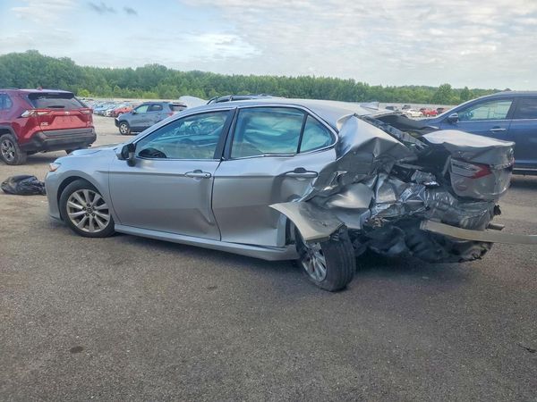 2019 TOYOTA CAMRY