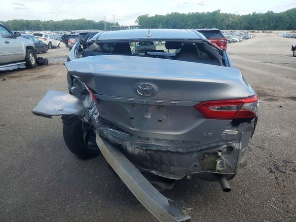 2019 TOYOTA CAMRY