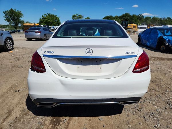 2016 MERCEDES-BENZ C C300-4M